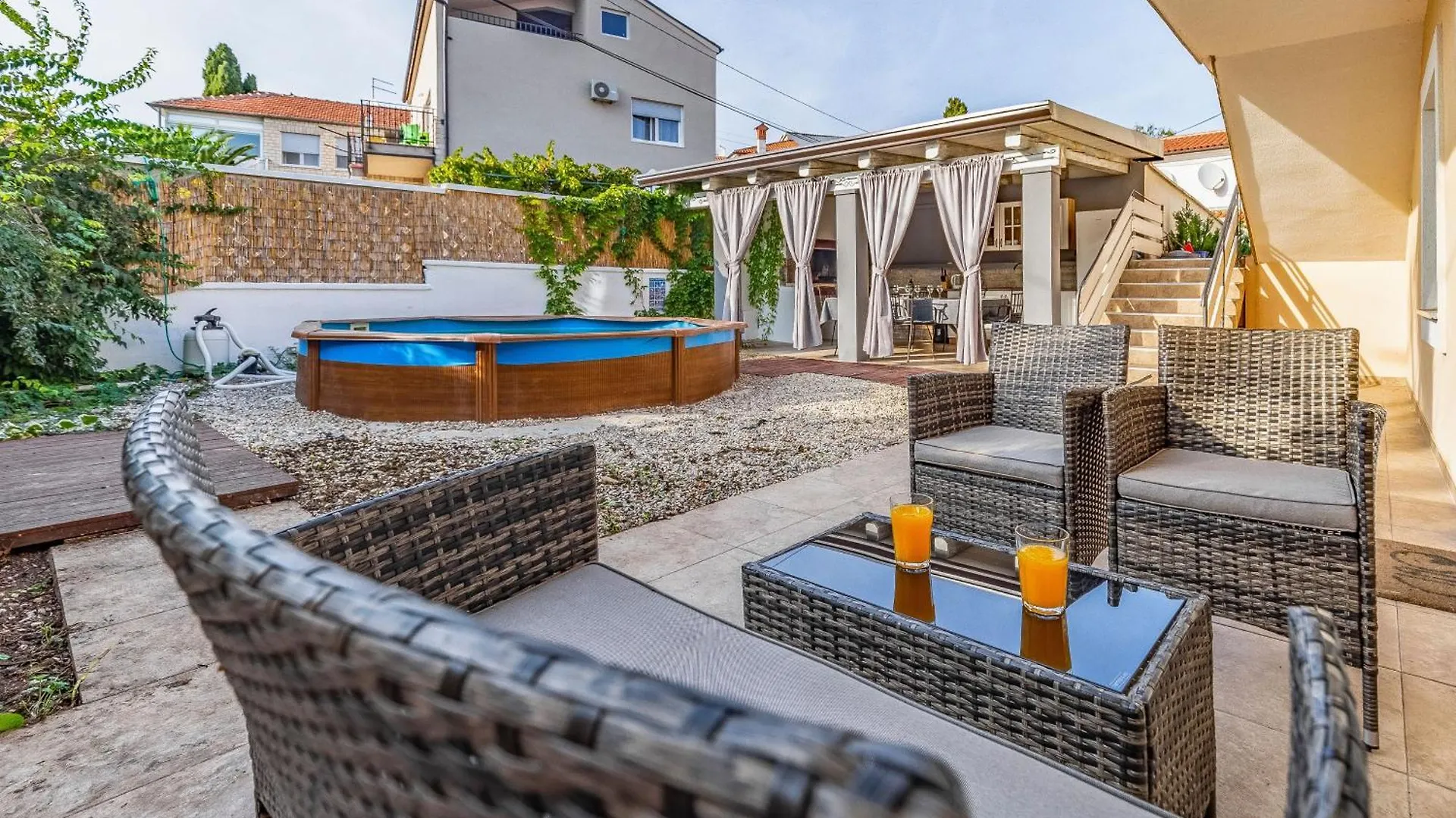 Villa Agneza Mit Garten, Pool Und Pavillon Medulin